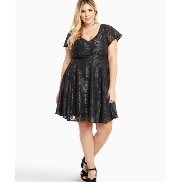 Torrid Lurex Floral Print Chiffon Skater Dress - Picture 2 of 6